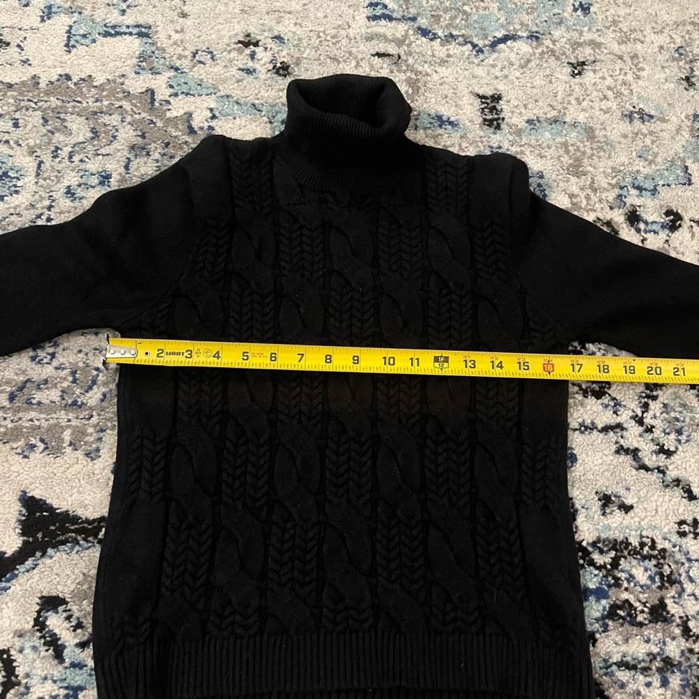 ⛔️SOLD⛔️ SHEIN Youth turtleneck sweater sz US 13-14Y - Picture 3 of 6